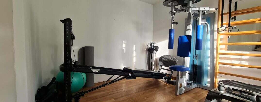 Physiostein Trainingsraum Beinpresse