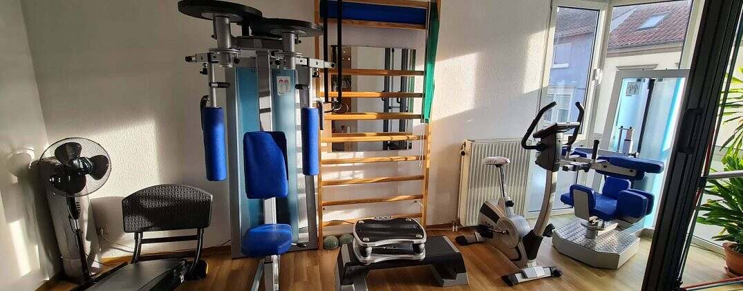 Physiostein Trainingsraum Geräte